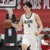 杨瀚森夏联场均10分5板2.3帽 屡次贡献惊艳妙传